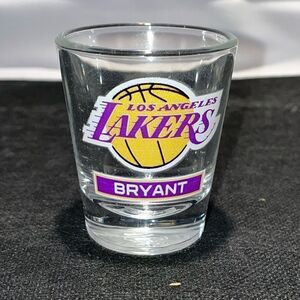 Los Angeles Lakers Koby Bryant shot glass
